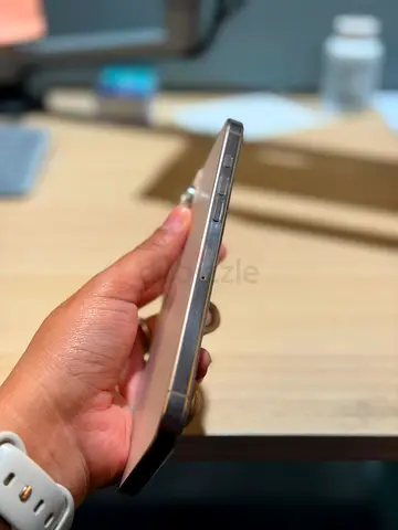 Apple iPhone 16 Pro Max – 256GB Desert Titanium
