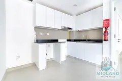 BRIGHT | UNFURNISHED | WITHOUT BALCONY 1BHK