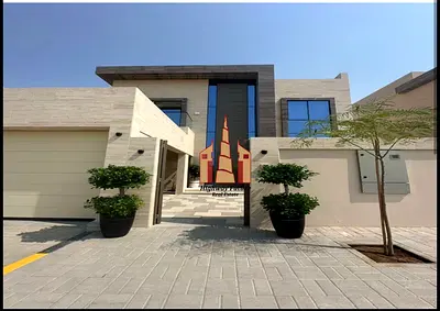 Luxurious 6bhk villa with private pool with maid room ready to move freehold