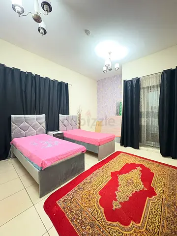 BEDSPACE FOR EXECUTIVE FEMALE AND GIRLS IN DUBAI SILICON OASIS