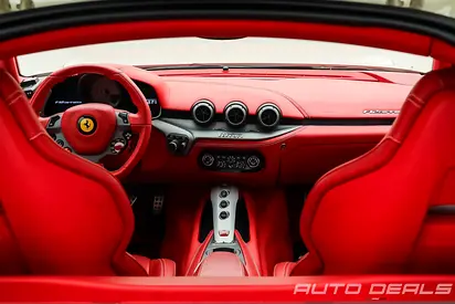 صورة 12 لـ 2013 Ferrari F12 BERLINETTA