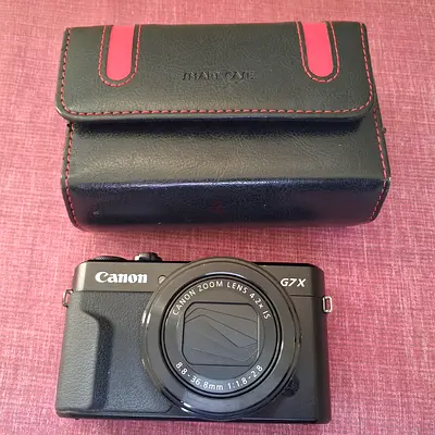 Canon G7 X Mark II
