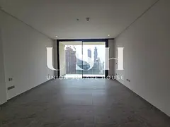 Canal View | Brand New | High Floor | Fitted Kitchen