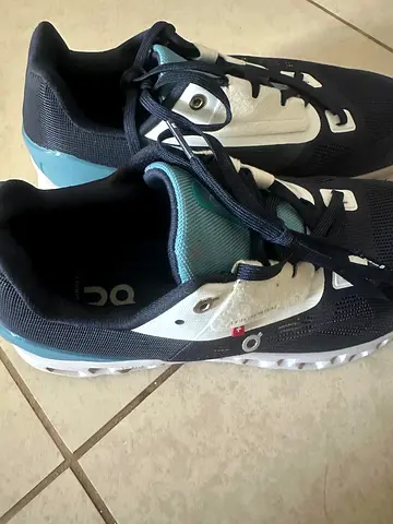 On Running Cloud Men's Running Shoes - Navy/White, Size 42 (EU)