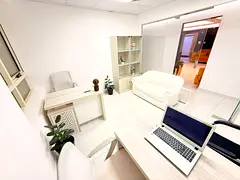 Beautiful office for rent in Dubai | Direct from Owner