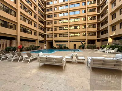 Specious 3-BHK with Store Room / Near to Metro / Prime Location / Ready to Move