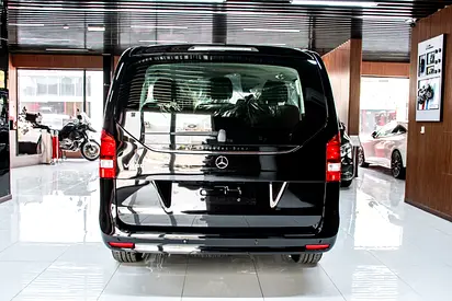 2026 Mercedes-BENZ V-CLASS — миниатюра 7
