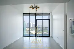 Large and Bright 1BHK | Gym, Pool, Garden | Luxury Living