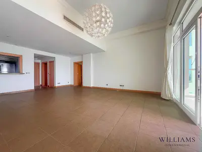 HIGH LEVEL | UNFURNISHED | BEACH ACCESS