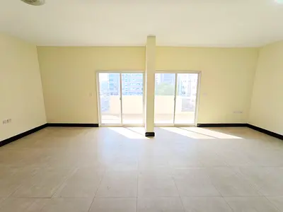 Spacious 3-BHK // Huge size // Families Only