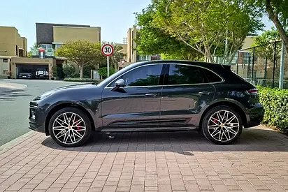 صورة 5 لـ 2024 Porsche MACAN