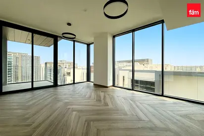 Brand New| Premium| Corner | Pool Views