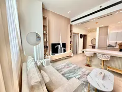 Rare Layout | High Floor | Private Balcony Pool
