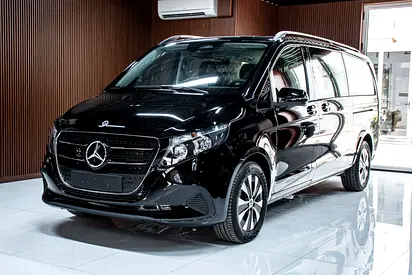 2026 Mercedes-BENZ V-CLASS — миниатюра 2