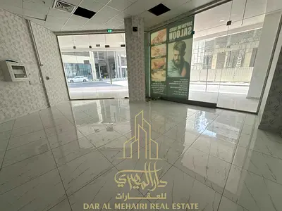 FULLY FITTED SHOPS IN JADDAF NEAR METRO DOUBLE SIDE VIEW