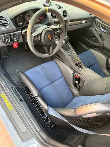 2023 Porsche 718 照片 2