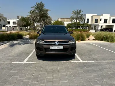2011 Volkswagen TOUAREG 照片 3