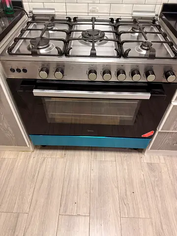 Midea 5-Burner Gas Cooker with Large Oven & Grill – Excellent Working Condition