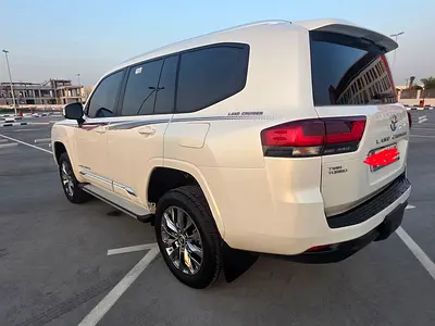 صورة مصغرة 8 لـ 2024 Toyota LAND CRUISER