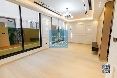 Affordable Townhouse with custom finishing