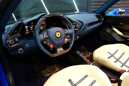 2017 Ferrari 488 SPIDER 照片 6