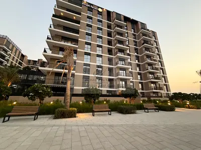 3 bedrooms + living room with built-in wardrobes | Ground-floor apartment with a large garden | Spacious master bedroom | Maid’s room with en-suite