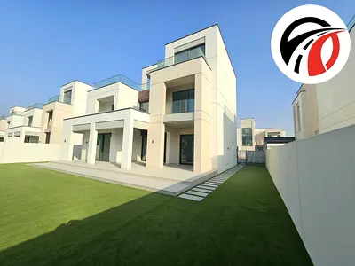 5BR Villa | Large Garden | Multiple Views