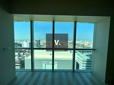 Huge 1 Bed |Amazing View | Close to metro