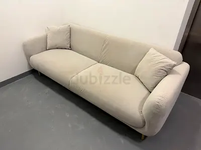 Modern Fabric Sofa with Throw Pillows