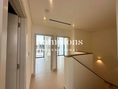 PARK FACING | READY | EXCLUSIVE UNIT