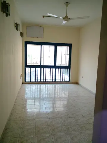 WE HAVE 2BHK APARTMENT NEAR AMMAL SCHOOL JUST 30K