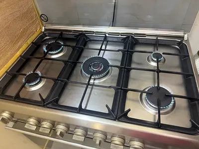 Gas cooker in excellent condition