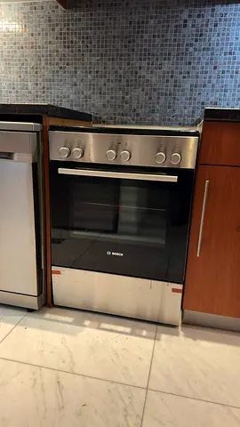 Bosch freestanding electric cooker