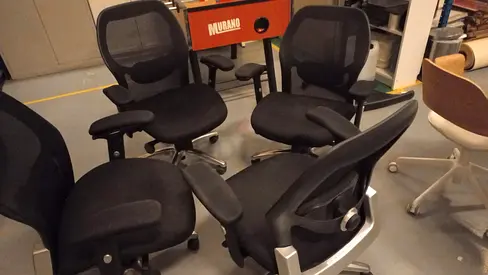 Set of 4 Black Ergonomic Office Chairs – Good Condition