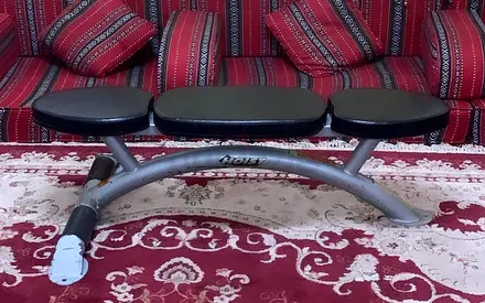 Hoist flat bench