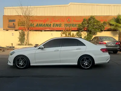 Mercedes-Benz E-Class E 300e 4MATIC 2015 - GCC Specs