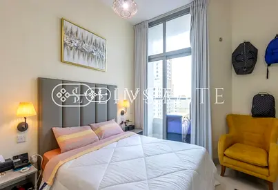 Spacious 1 BR | Marina View | High Floor