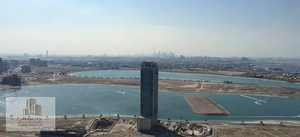 🏙️ **For Sale: Luxury Penthouse with Panoramic View of Al Khan and Al Mamzar Lakes – Sharjah** 📍 **Location: Al Mamzar – Sharjah**