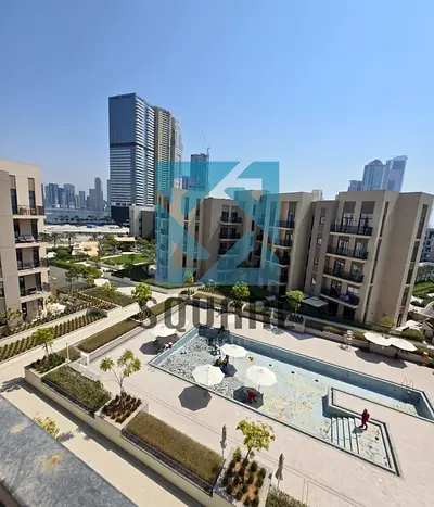 LUXURY 2BHK READ TO MOVE - POOL VIEW