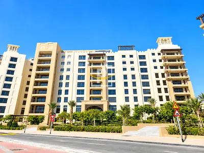 Spacious 1 Bedroom | With Balcony | VACANT SOON!