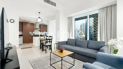 Waterfront Living | Vacant | Chiller Free