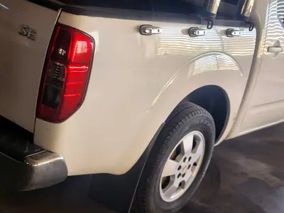 2010 Nissan NAVARA — фото 3