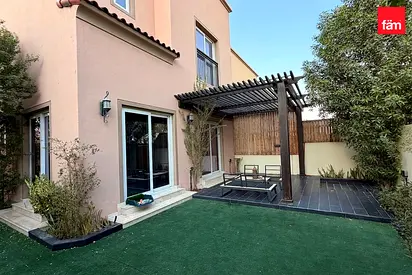 Fully Upgraded| Landscaped | Single Row