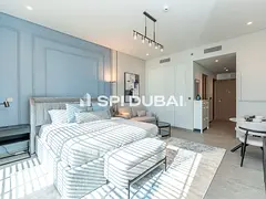 Fully Furnished / Upgraded / brand new