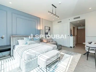 Fully Furnished / Upgraded / brand new
