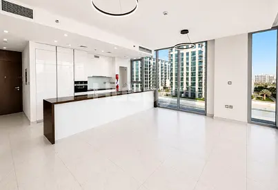 Unfurnished | Lagoon View | Large Layout