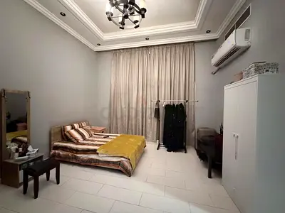 Executive Single Female Room Share | All-Inclusive | Clean & Quiet – Al Quoz 1