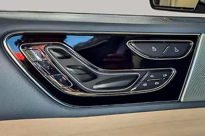 2024 Lincoln NAVIGATOR 缩略图 15