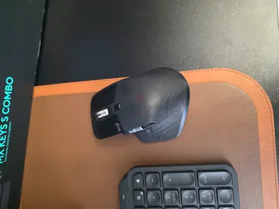 Logitech MX Master 3s Wireless Mouse & MX Keys
