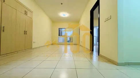 Large 1BR with Covered Parking| Balcony | CBD20
